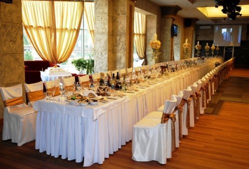 Restoranai, kavinės, barai, salės