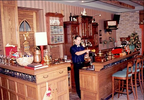 Restoranai, kavinės, barai, salės