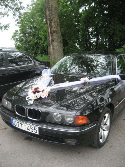 Vestuviniai automobiliai