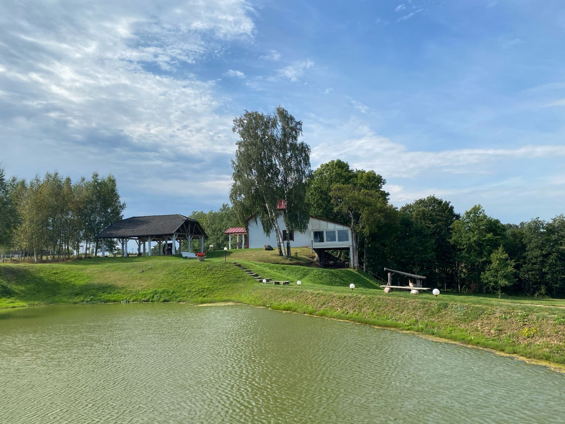 Restoranai, kavinės, barai, salės