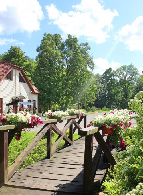 Restoranai, kavinės, barai, salės