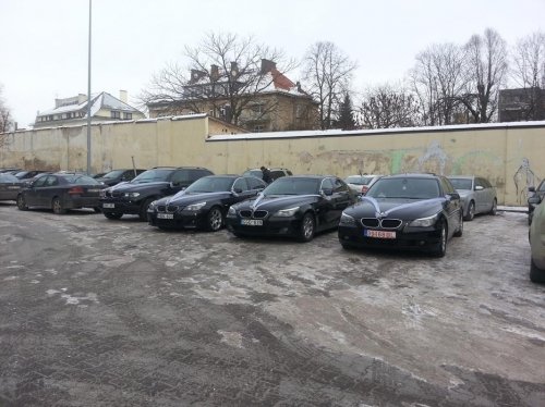 Vestuviniai automobiliai