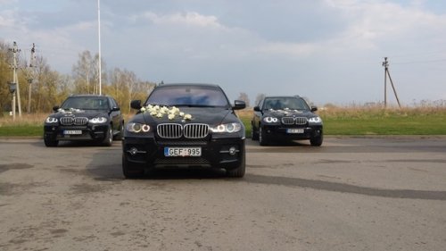 Vestuviniai automobiliai