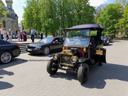 Vestuviniai automobiliai