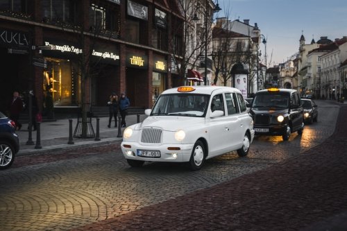 Vestuviniai automobiliai