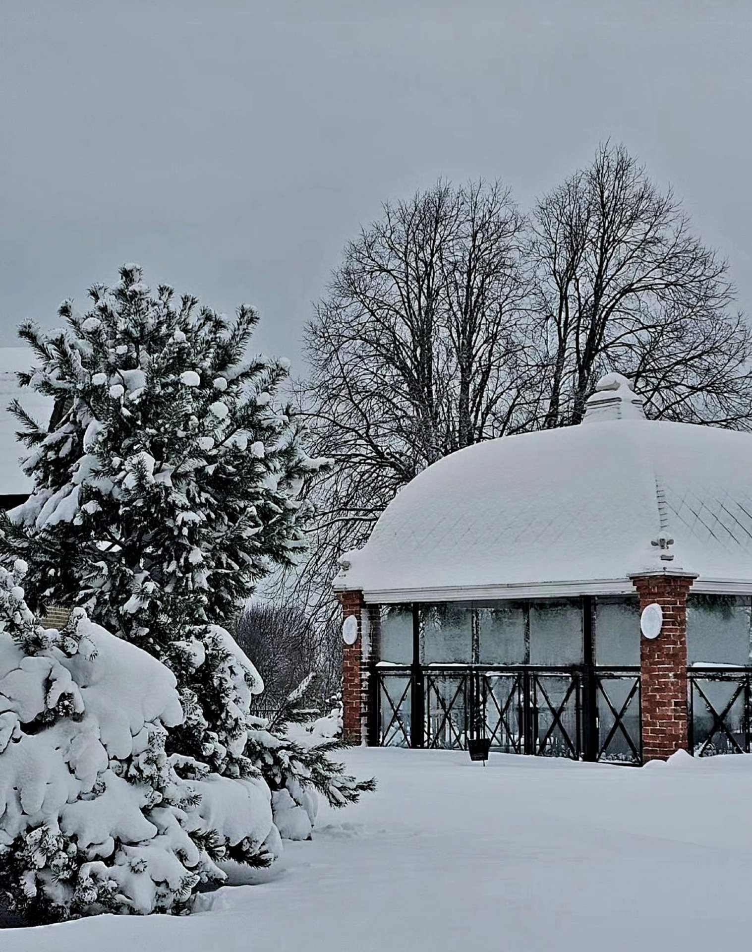 Restoranai, kavinės, barai, salės