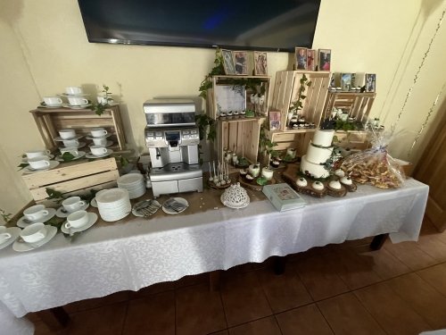 Restoranai, kavinės, barai, salės