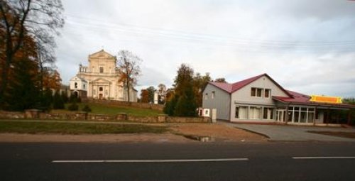 Restoranai, kavinės, barai, salės