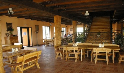 Restoranai, kavinės, barai, salės