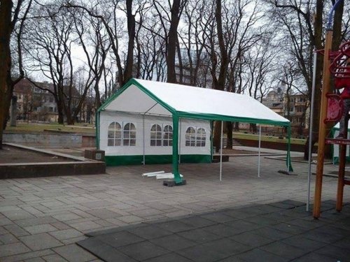 Palapinės ir paviljonai