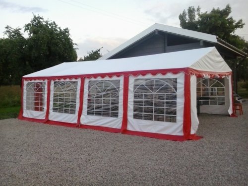 Palapinės ir paviljonai