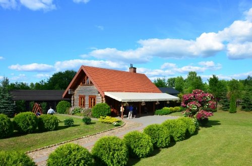 Restoranai, kavinės, barai, salės