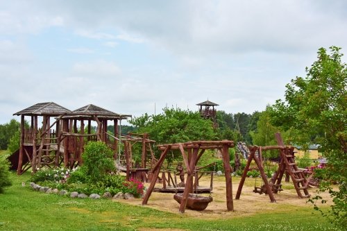 Restoranai, kavinės, barai, salės