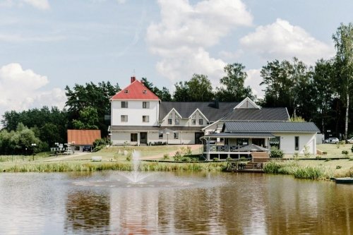 Kaimo turizmo sodybos, dvarai, vilos