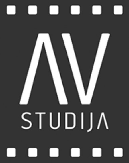 Profesionaliai filmuoju įvairius renginius. 
