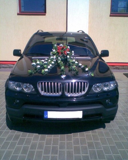 Automobiliu nuoma VIPCARS.Prabangus automobiliai vestuvems.
