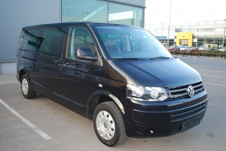 Nuomuojame VW CARAVELLE 2010metų su vairuotoju.