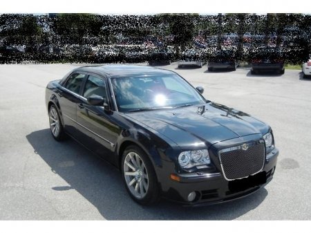 chrysler 300C nuoma juodos ir baltos spalvos