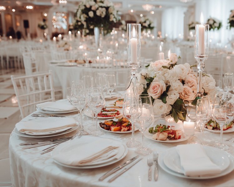 Dineris – maistas vestuvėms, užkandžiai ir karšti patiekalai