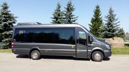 Mikroautobusu MB 519; Toyota Praoce nuoma