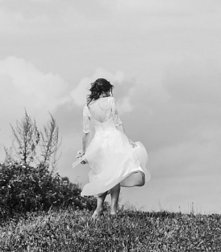 Parduodama pasakiška vestuvinė suknelė