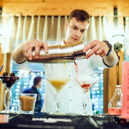 Barmenas / Mobilus Kokteilių Baras