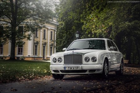 Bentley Arnage rankų darbo automobilis Jūms