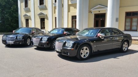 Prabangių automobilių nuoma vestuvėms