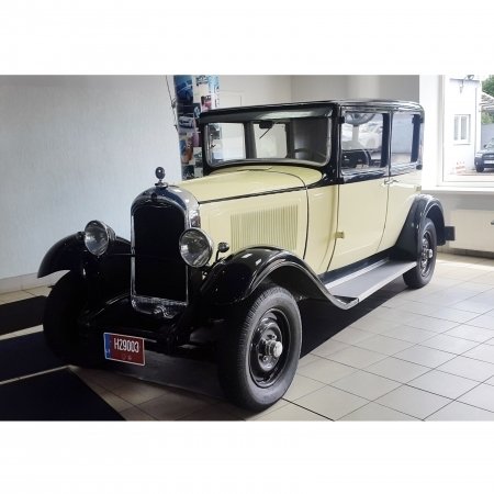 Senovinio autentiško retro automobilio nuoma Jūsų šventei.