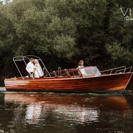 Autentiškas kateris VENECIJA Kauno senamiestyje