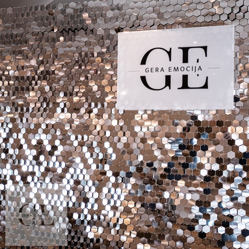 Veidrodinių Foto Sienelių nuoma Vilniuje ir Vilniaus raj