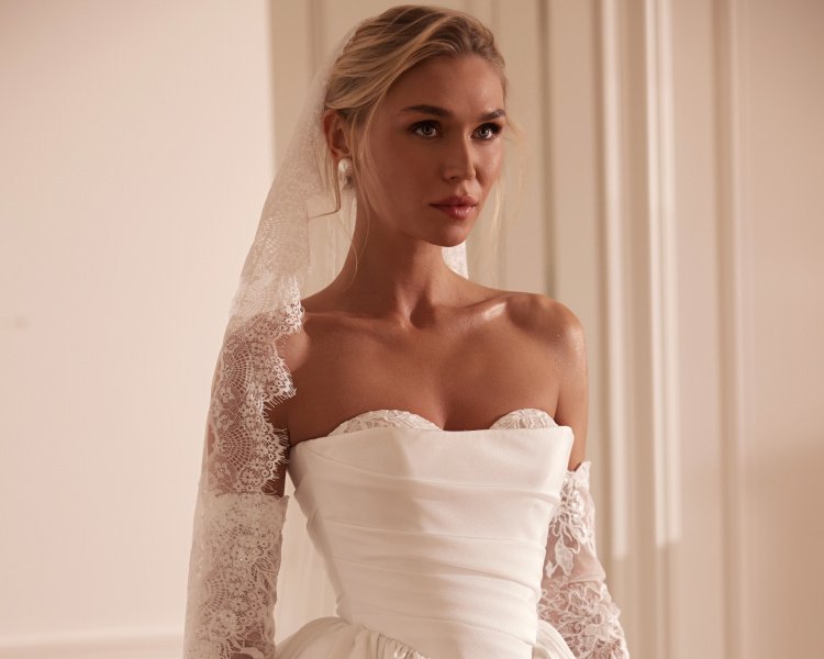 AUKSORÈ wedding – vestuvinės suknelės Klaipėdoje